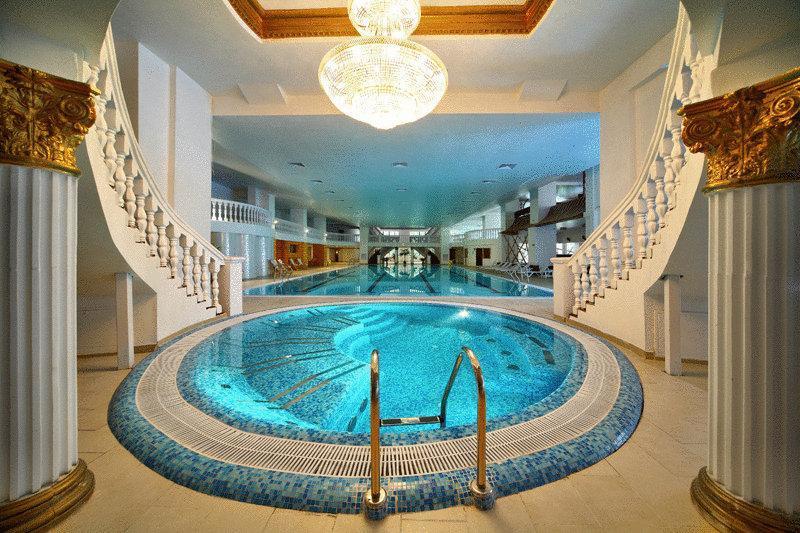 Royal Hotels And Spa Resorts Promenad Truskavets Facilidades foto